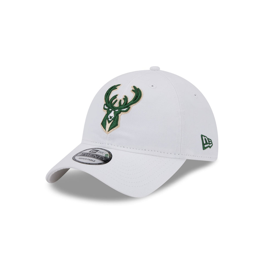 Milwaukee Bucks Black 9TWENTY Adjustable Hat