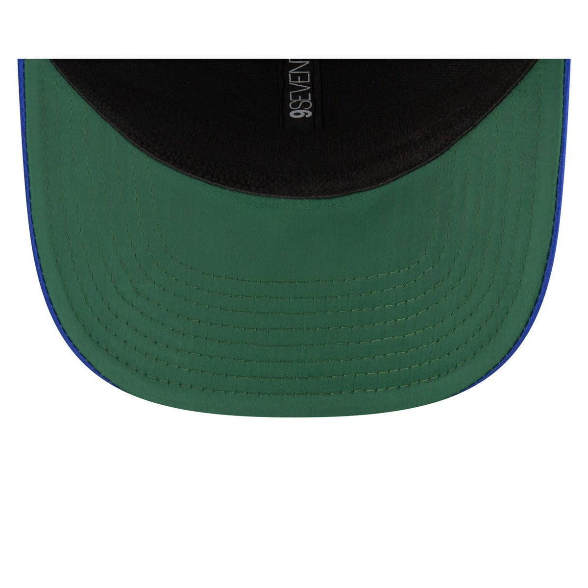 Buffalo Bills Satin 9SEVENTY Stretch-Snap Hat