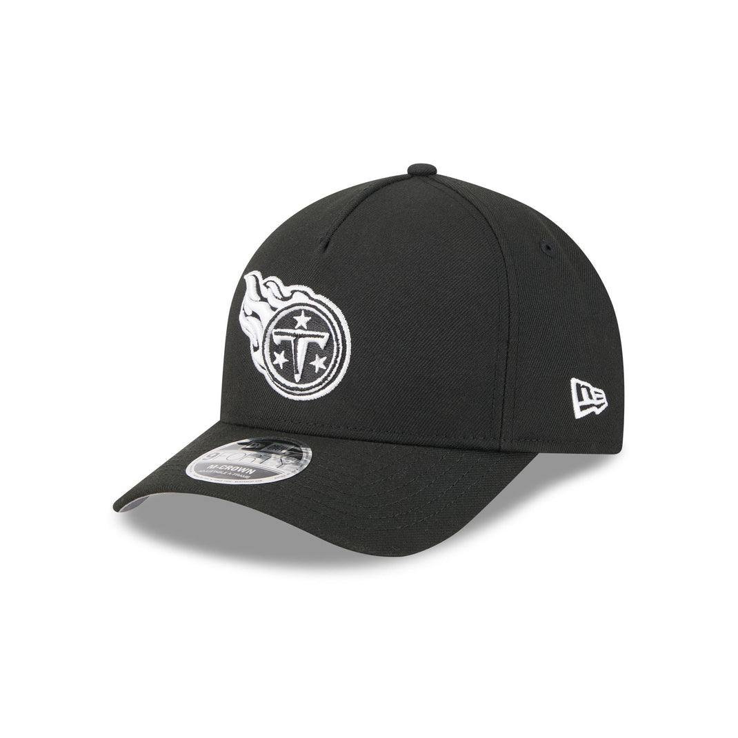 Tennessee Titans Basic Black on Black 9FIFTY Snapback Hat