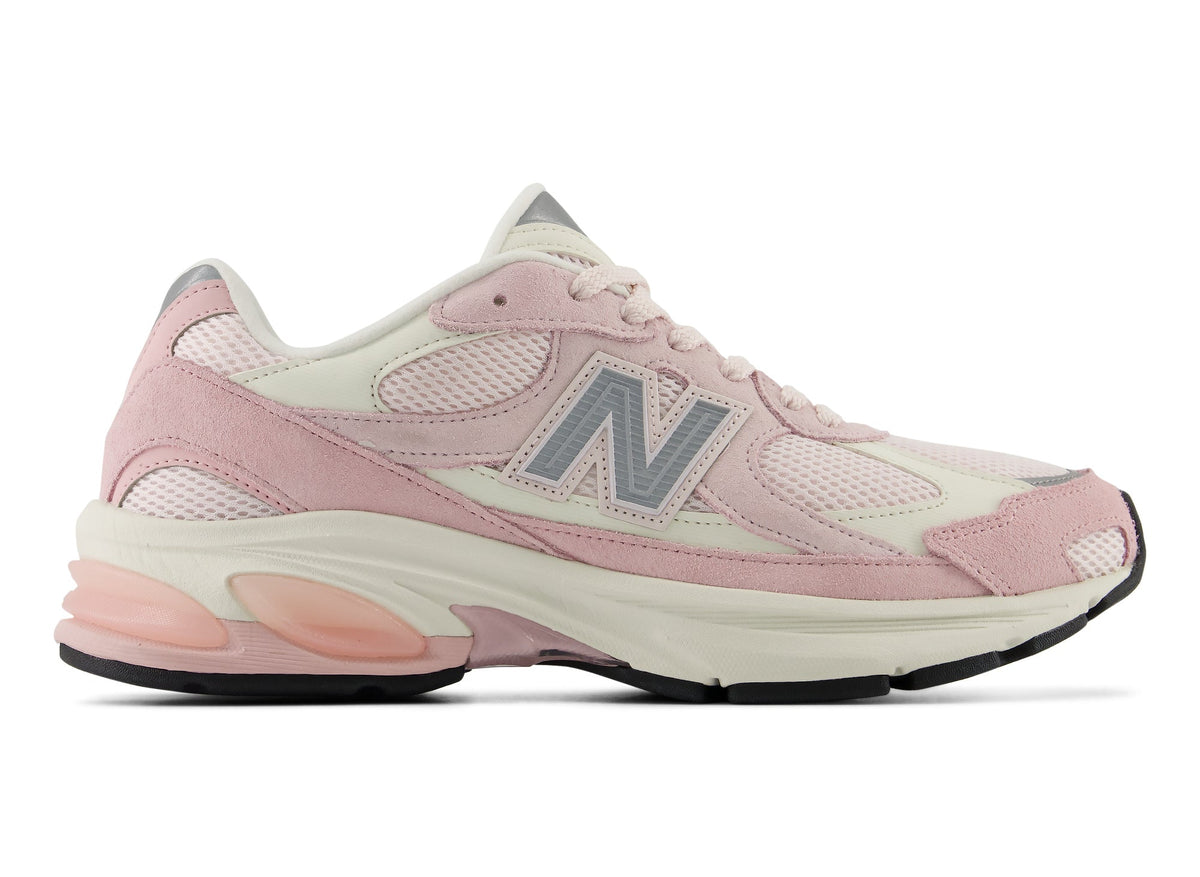 New Balance ABZORB 2010 in Pink Chalk/Sea Salt