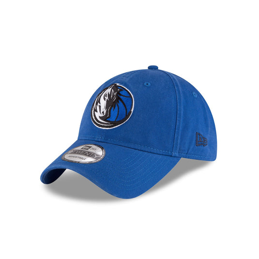 Denver Broncos Team Classic 39THIRTY Stretch Fit Hat