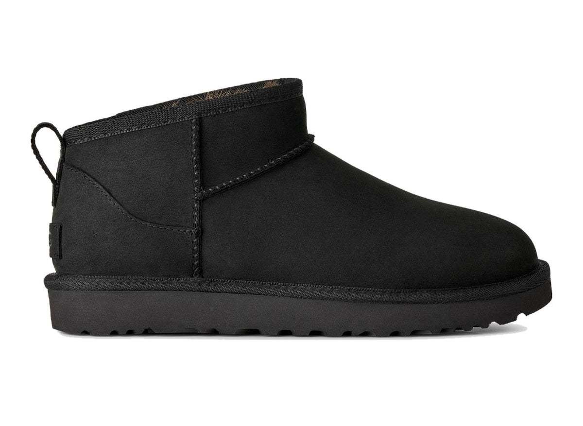 UGG Classic Ultra Mini Nubuck in Black