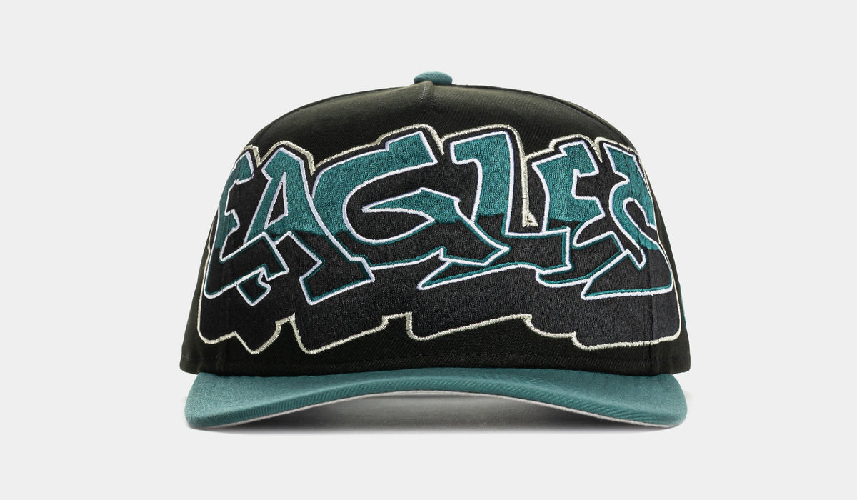 Shoe Palace x New Era NFL 90s Graffiti Exclusive Philadelphia Eagles Snapback Mens Hat (Black/Green)