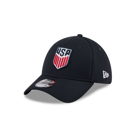 Cleveland Guardians Team Classic Home 39THIRTY Stretch Fit Hat