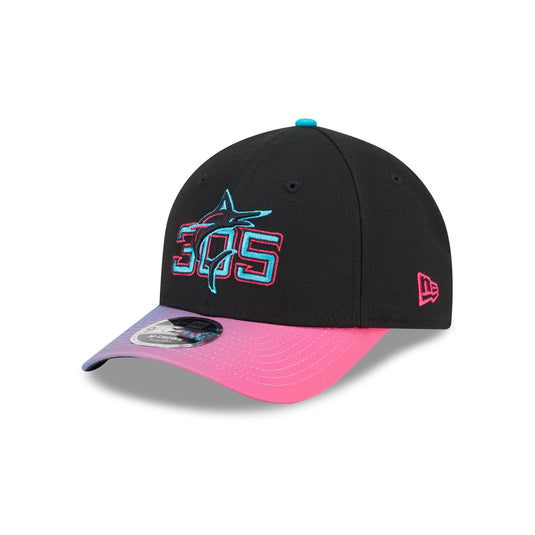 Miami Marlins Game Authentic Collection 9FORTY M-Crown Snapback Hat