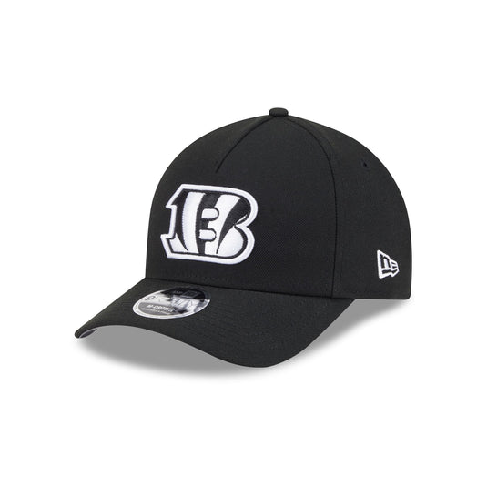Cincinnati Bengals Basic Black On Black 9FIFTY Snapback Hat