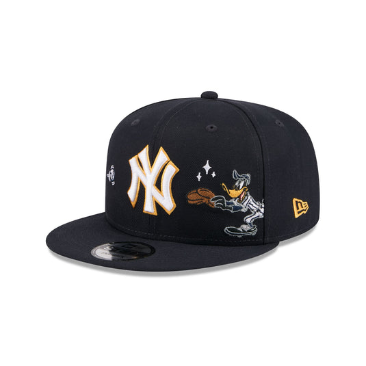 Looney Tunes Taz 9FIFTY Trucker Snapback Hat