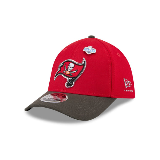 Tampa Bay Buccaneers Team Classic Gray 39THIRTY Stretch Fit Hat