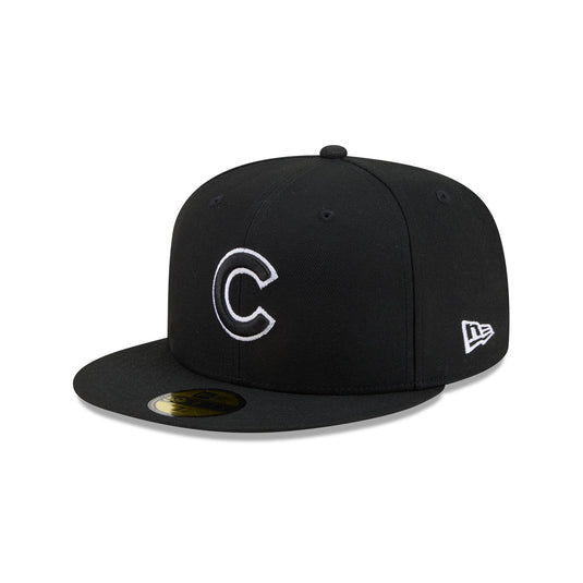 Chicago Cubs Blackout Basic 59FIFTY Fitted Hat