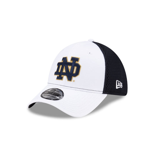 Notre Dame Fighting Irish Black on Black 59FIFTY Fitted Hat