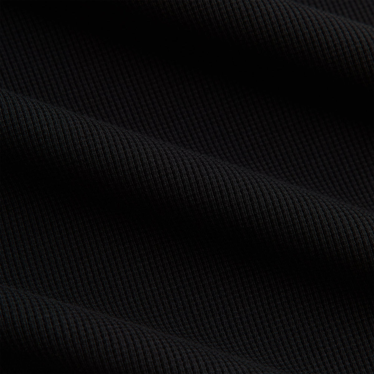 Kith Micro Waffle Tristan Henley - Black