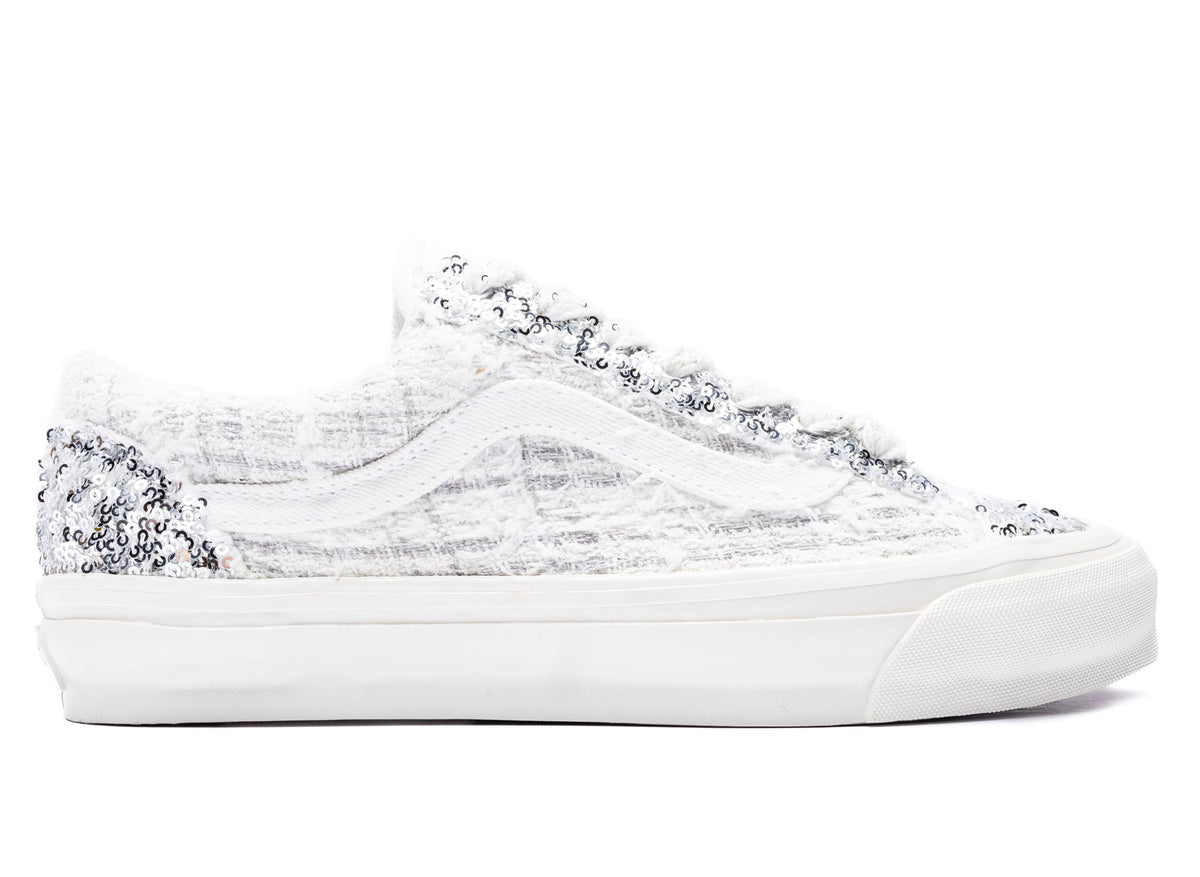 Vans LX Old Skool 36 Fuzzy Feelings in White