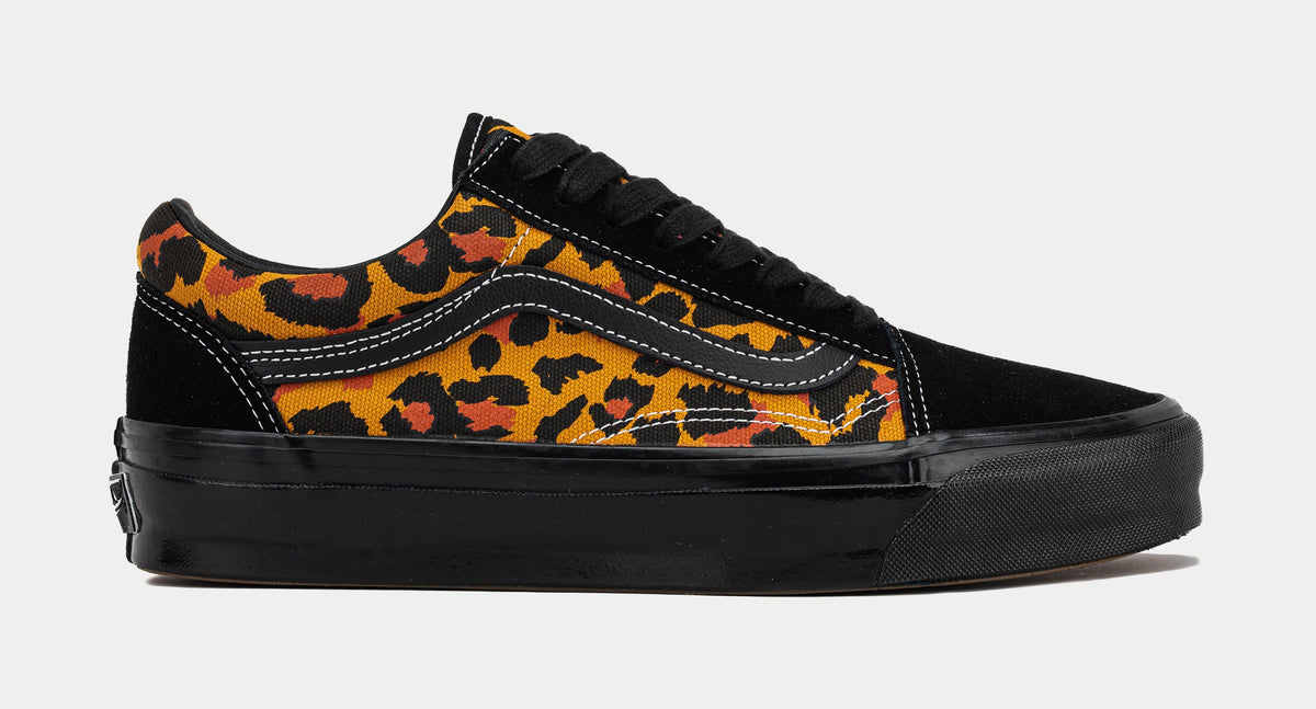 Lux Old Skool Mens Lifestyle Shoes (Black/Orange)