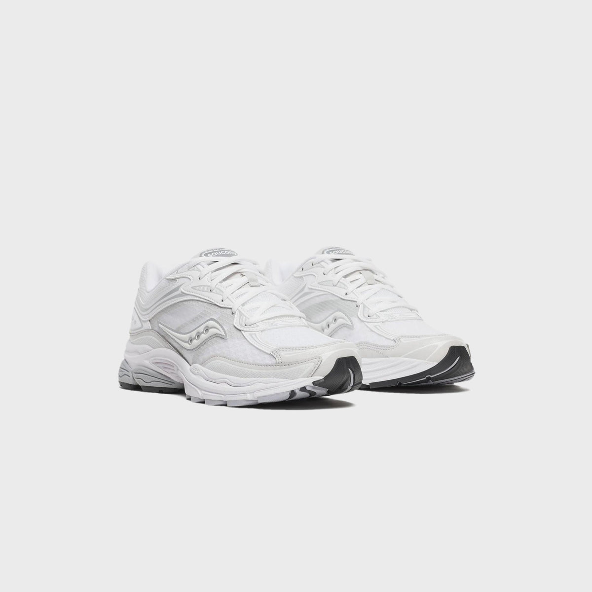Saucony ProGrid Omni 9 Distract - White / Grey