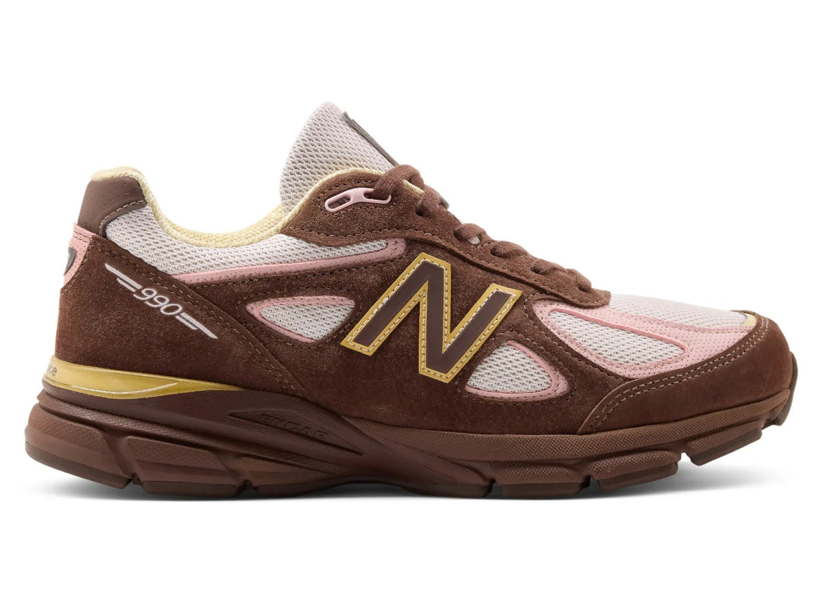 New Balance Made in USA 990v4 in Pumpernickel