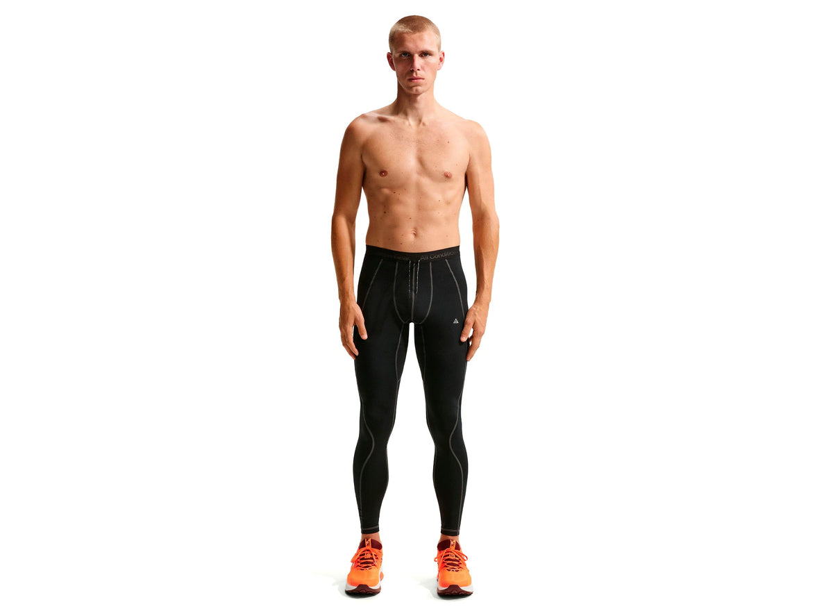 Nike ACG "Wildsee" Dri-FIT Base Layer Tights in Black