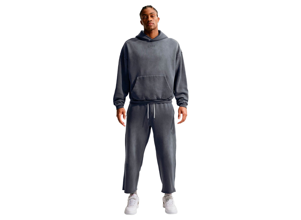 Nike Book Standard Issue Therma-FIT Brushed Pullover Hoodie in Black