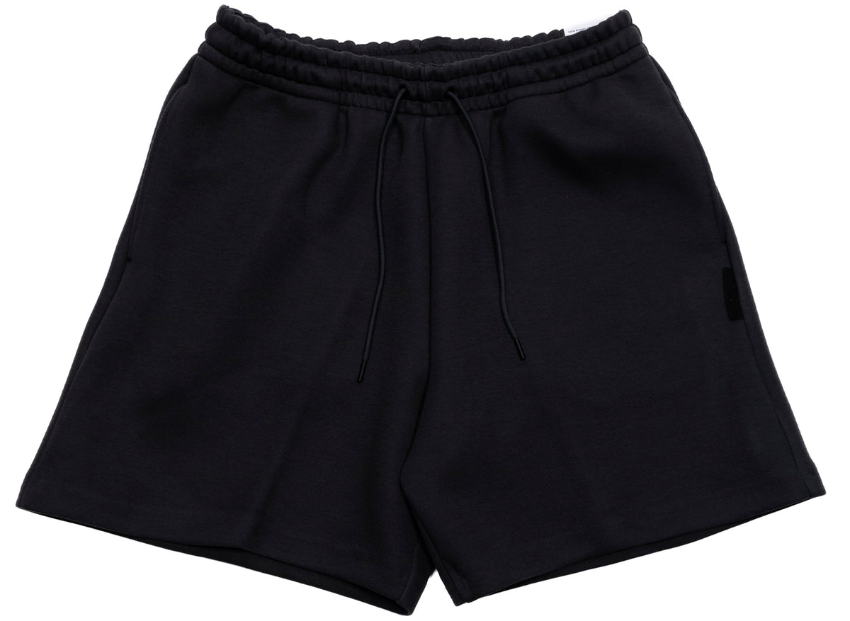 Nike Tech Fleece Shorts in Anthracite