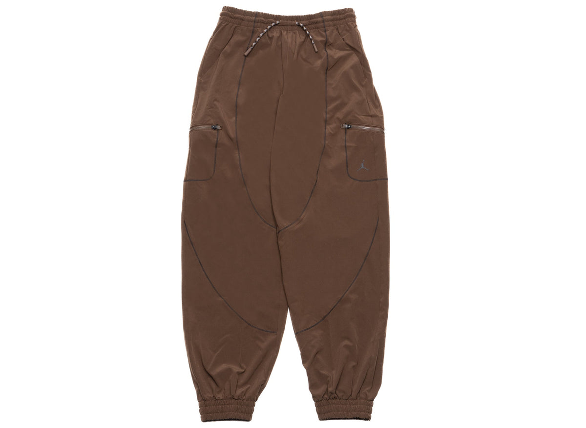 Women's Jordan Sport Tunnel Pants in Cacao Wow / Black